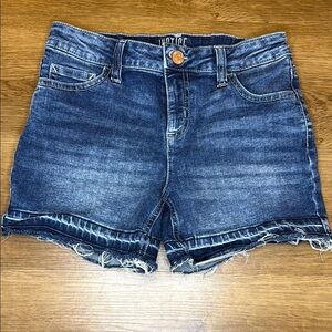 Justice Juniors 16 Faded Stretch 4.5” Inseam Altered Raw Hem Denim Jean Shorts